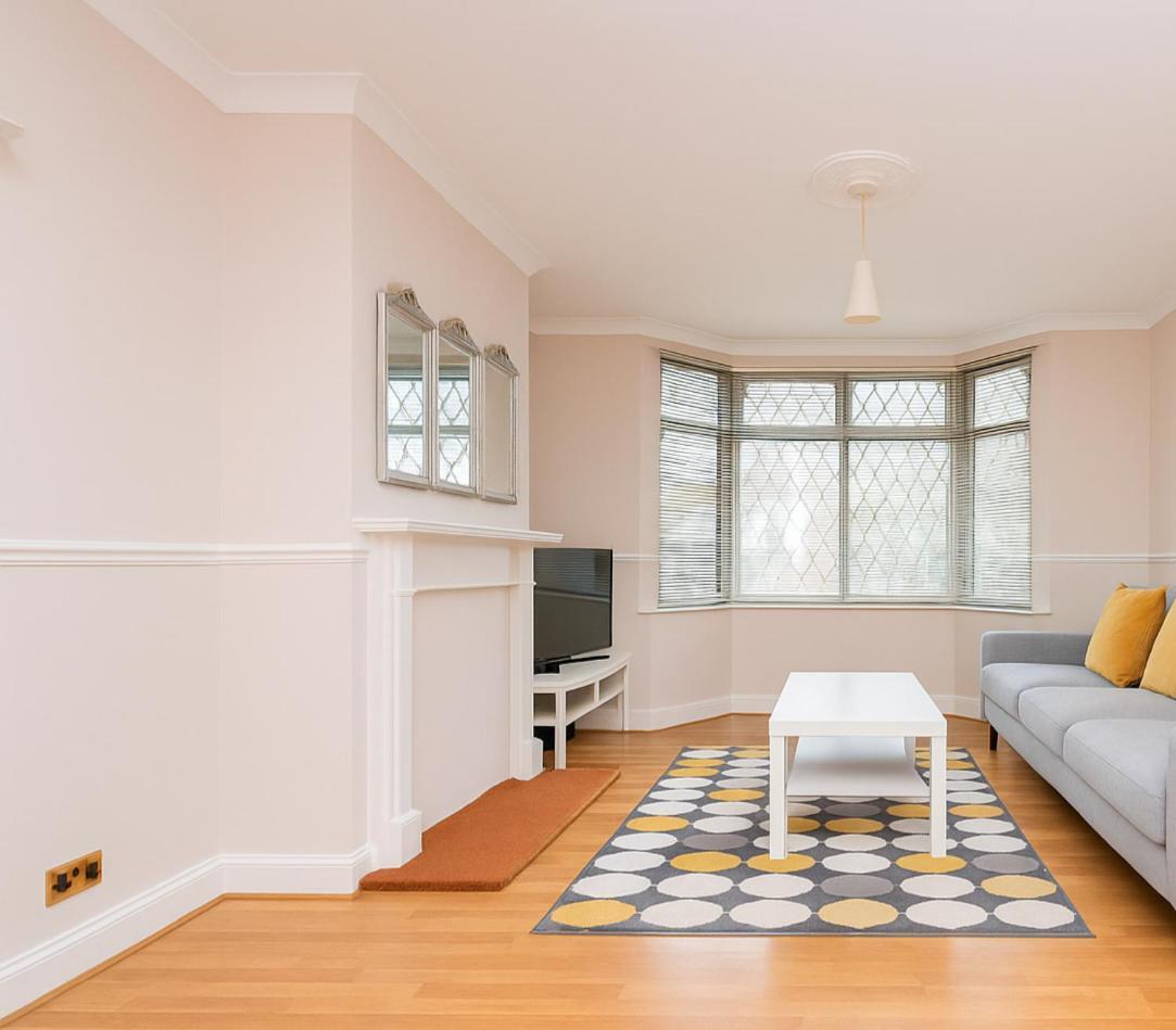 Beautiful Bright Three Bedroom House In Brighton And Hove With Free Parking エクステリア 写真